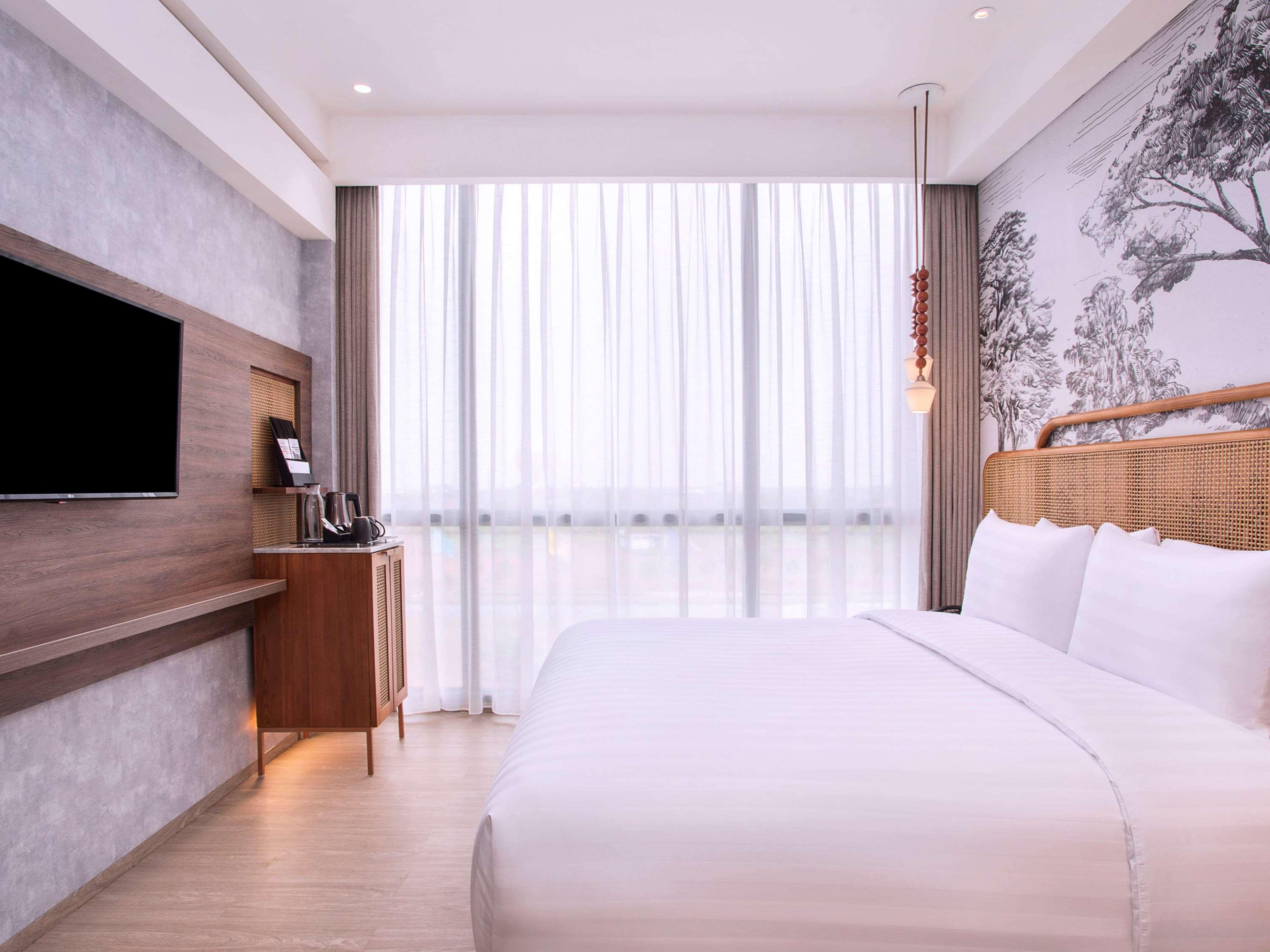 Mercure Tangerang Bsd City Exterior photo
