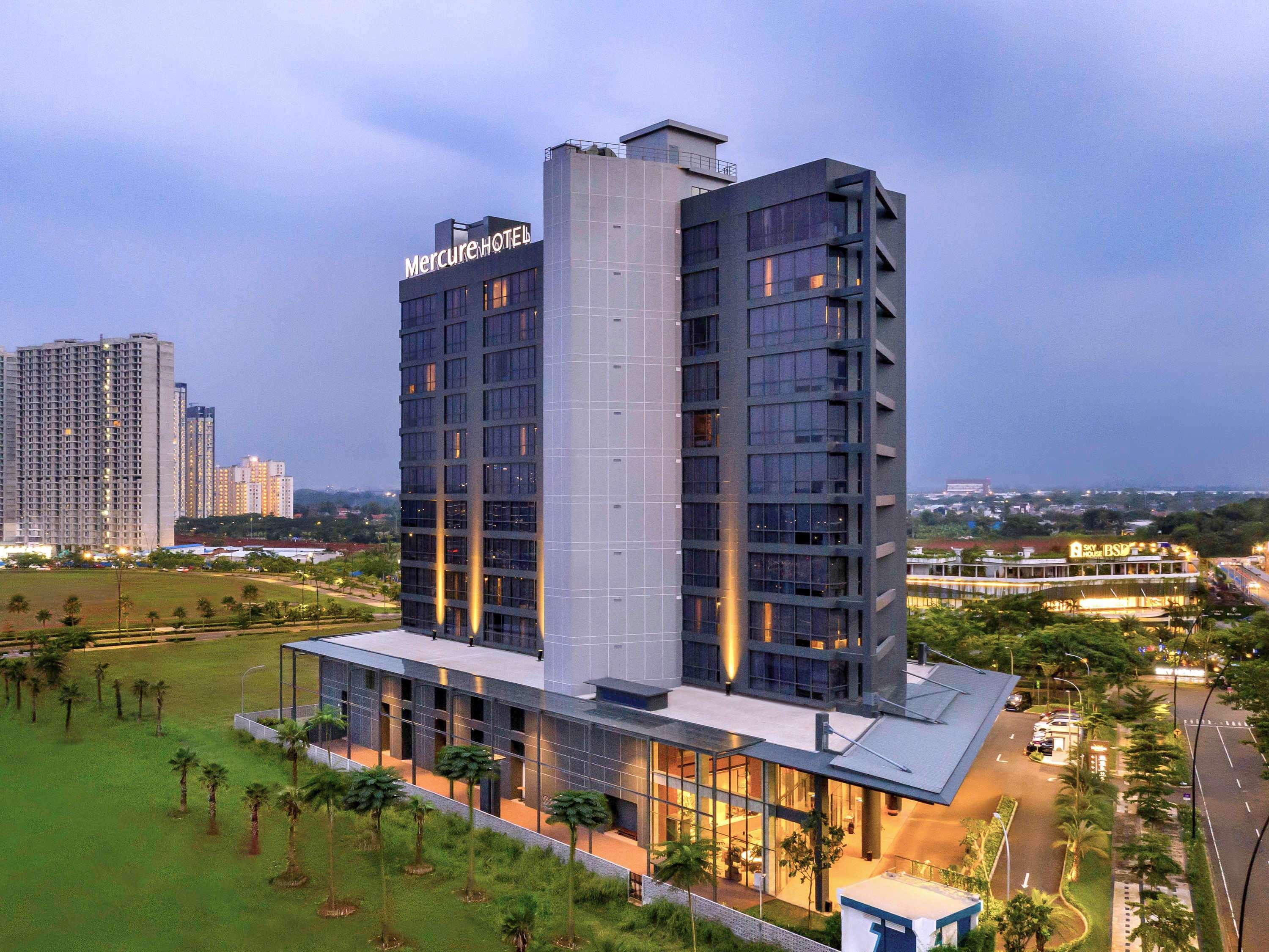 Mercure Tangerang Bsd City Exterior photo